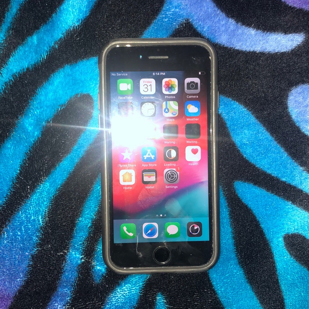 APPLE IPHONE 7
